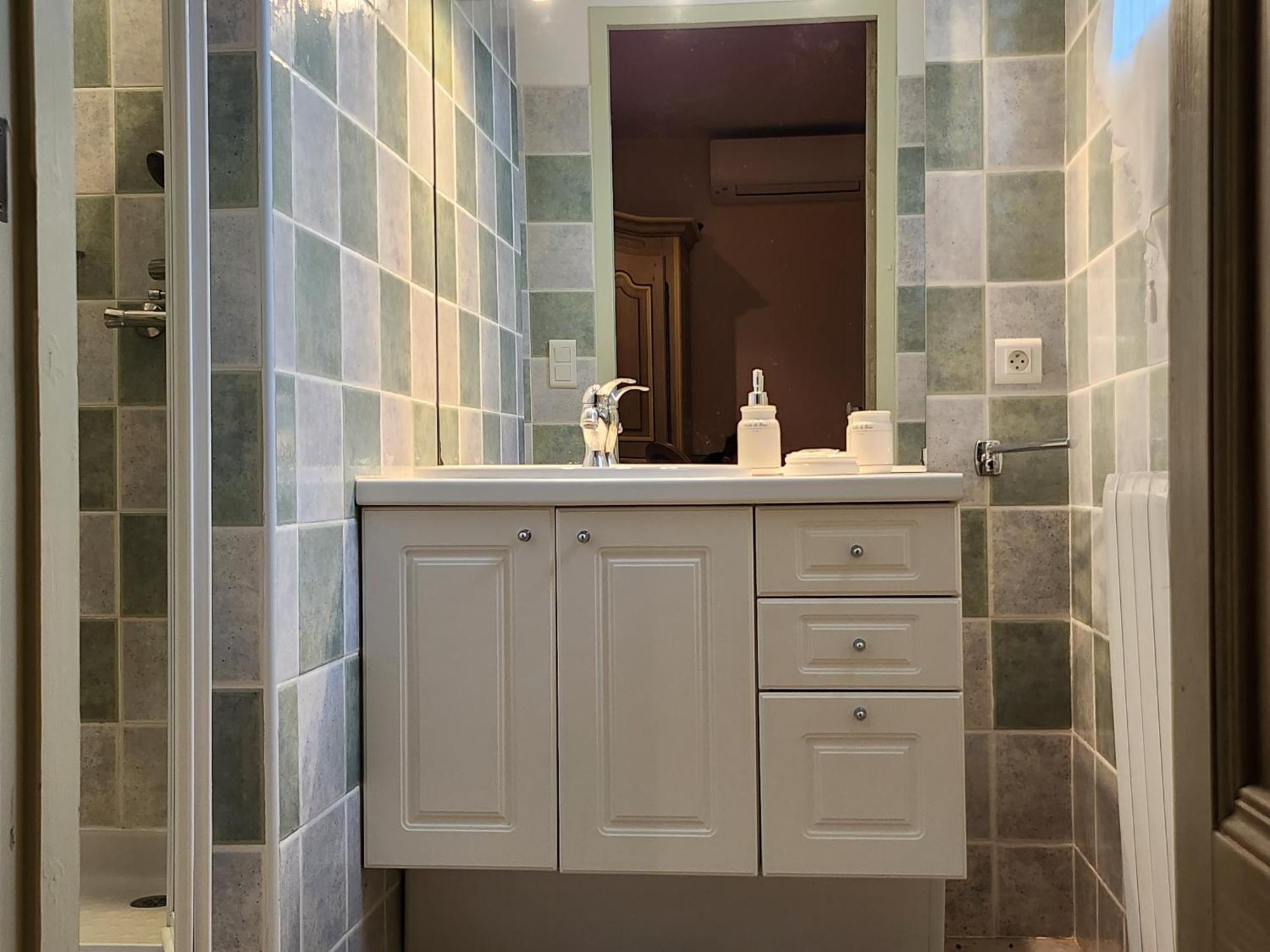Saint-Saturnin-lès-Avignon Domaine Les Gendalis Bed & Breakfast エクステリア 写真